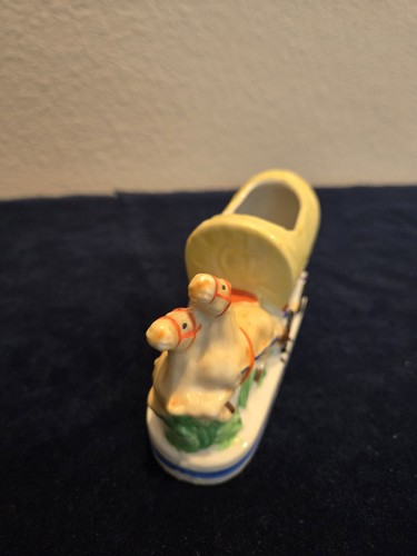 Vintage horse dwawn wagon - vintage,